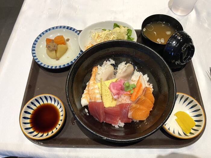 ちらし寿司定食