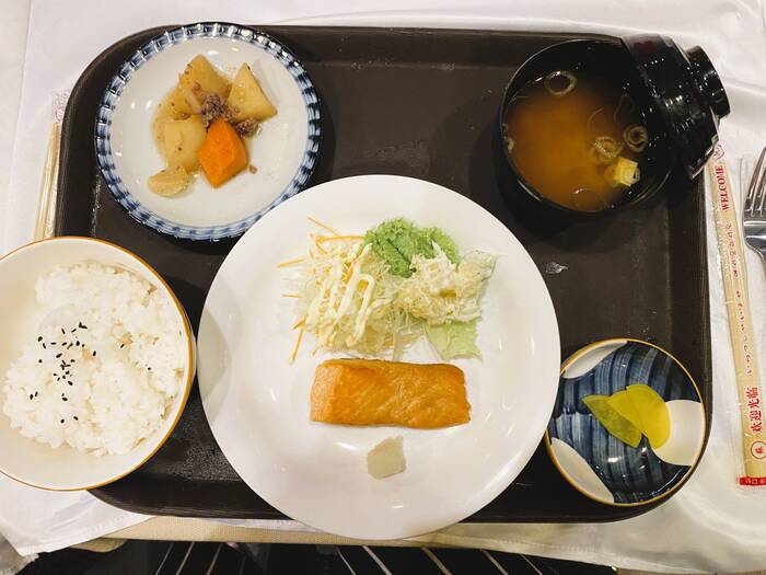 サーモン塩焼き定食